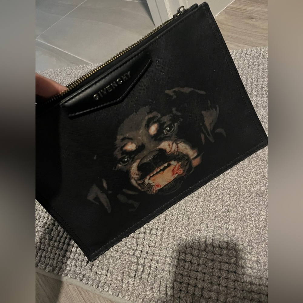 GIVENCHY ROTTWEILER HAND BAG